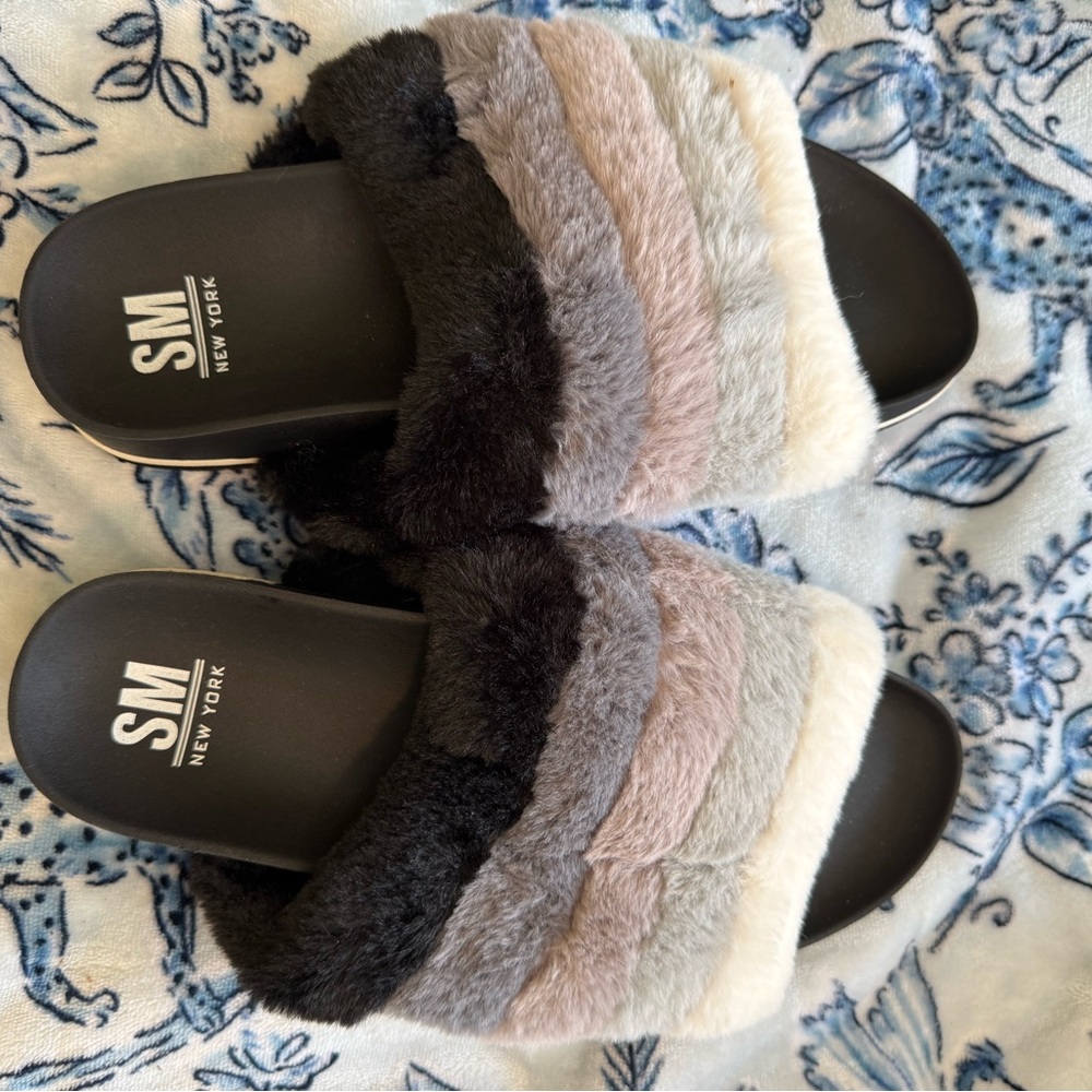 SM New York Plush Striped Slide Sandals